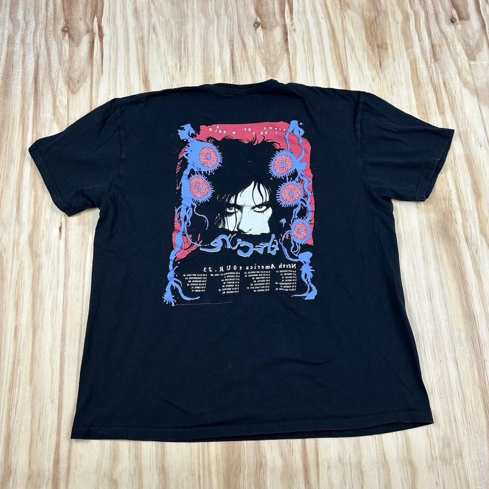 The Cure Women's XL 2023 Tour T-Shirt Black Short Sleeve Goth Alternative Band